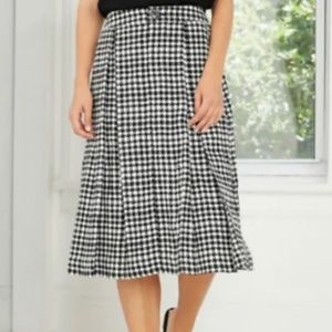 Who‎ what wear large houndstooth midi. NWT . Retsil 37